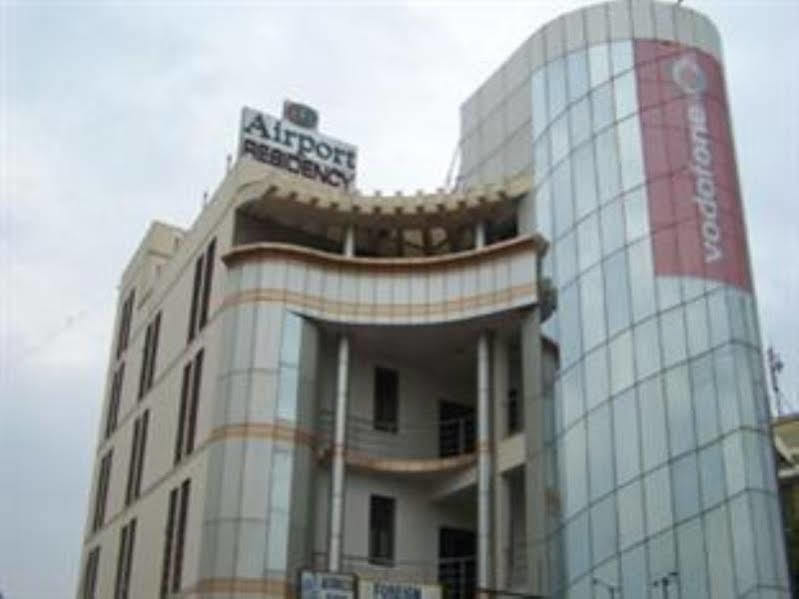 Hotel Airport Residency Ahmedabad Buitenkant foto