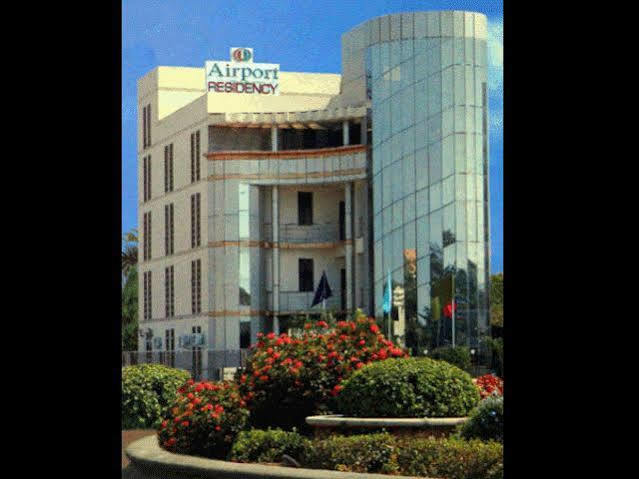 Hotel Airport Residency Ahmedabad Buitenkant foto