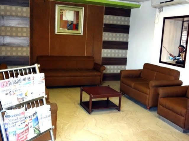 Hotel Airport Residency Ahmedabad Buitenkant foto